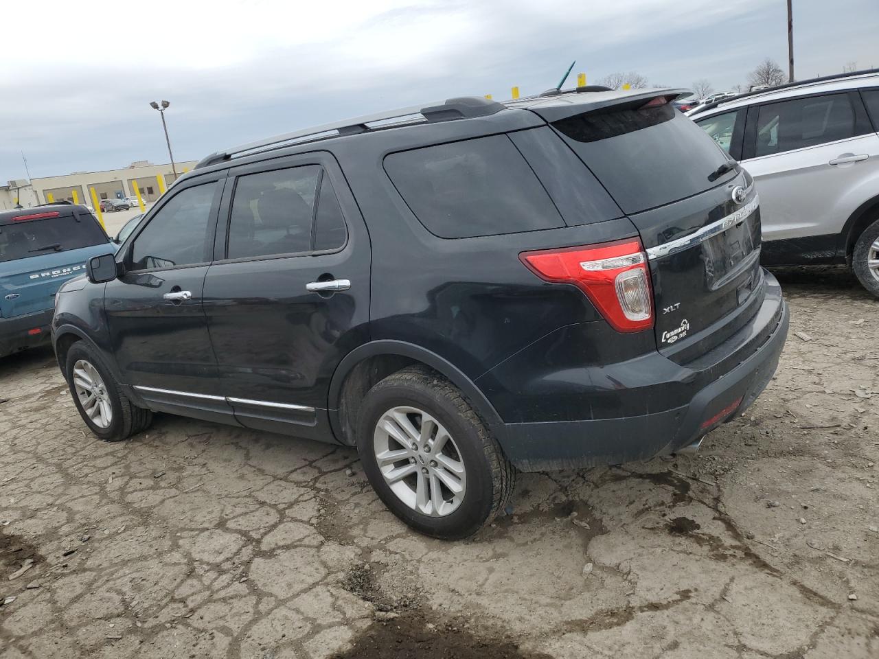 2014 Ford Explorer - Image 2