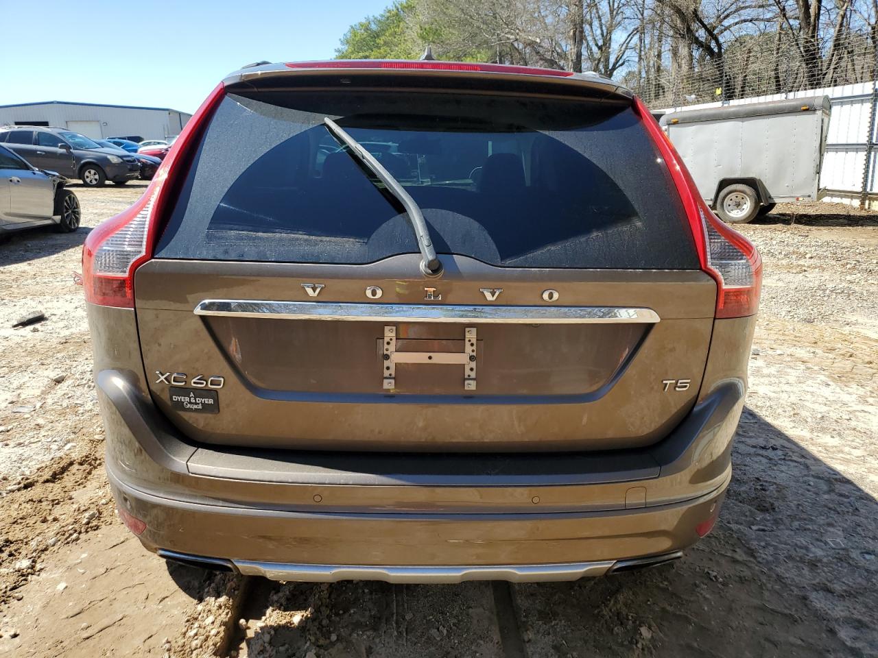 2015 Volvo XC60 - Image 6