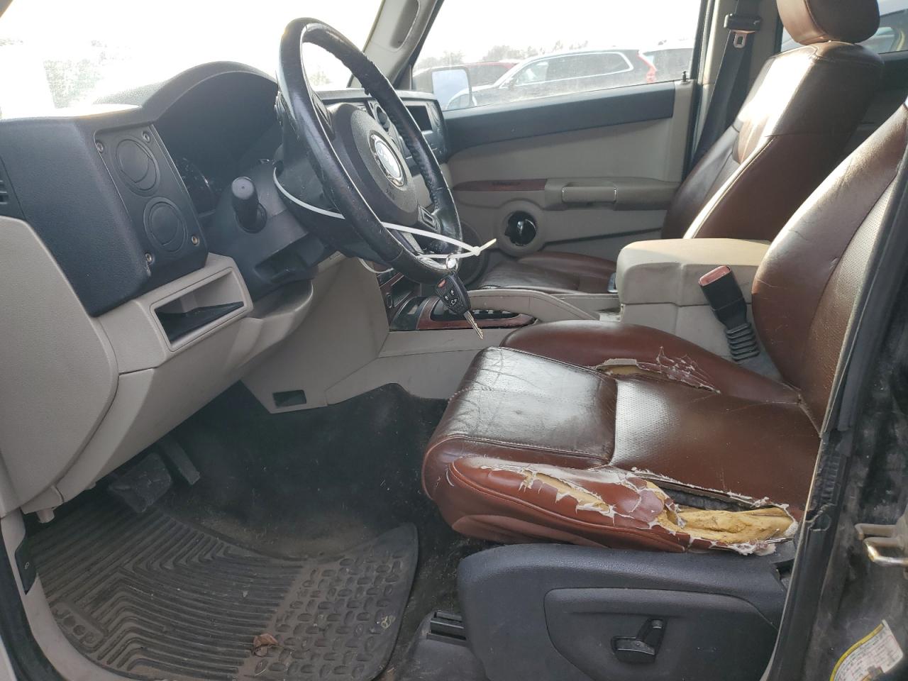 2006 Jeep Commander - Image 7