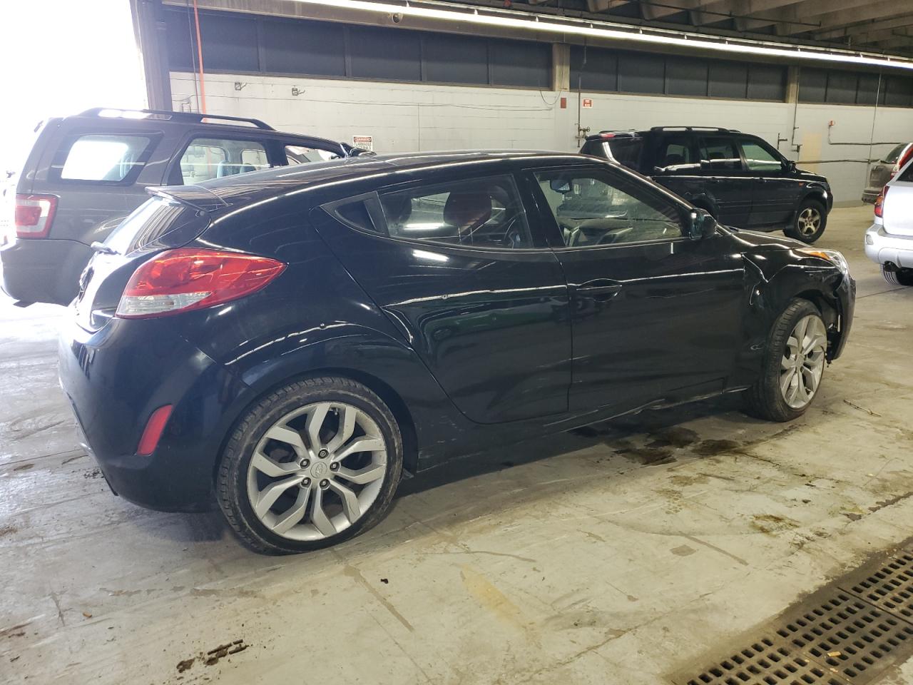 2012 Hyundai Veloster - Image 3