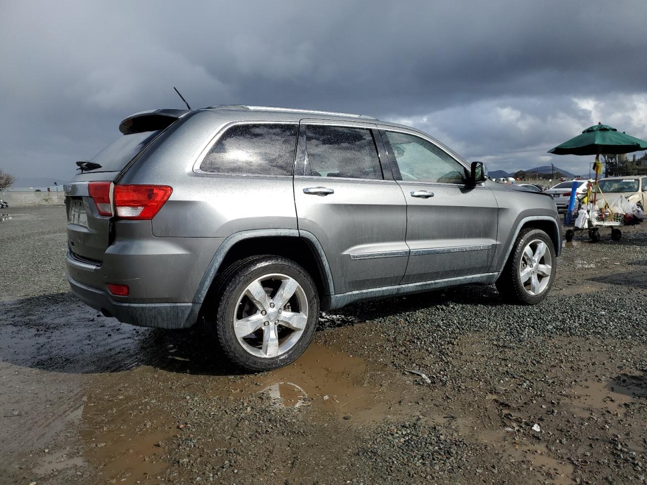 2012 Jeep Grand Cherokee - Image 3