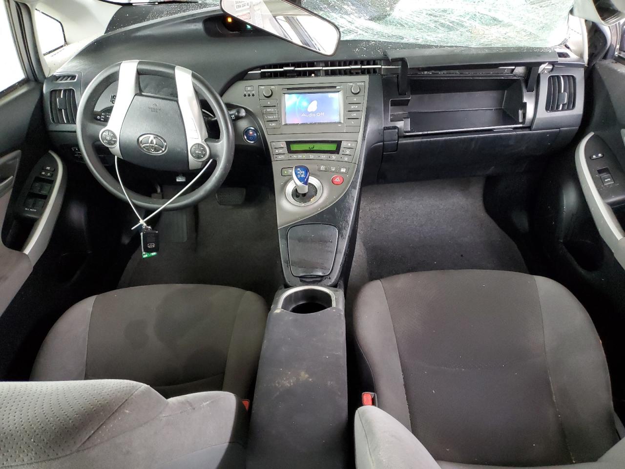 2014 Toyota Prius - Image 8
