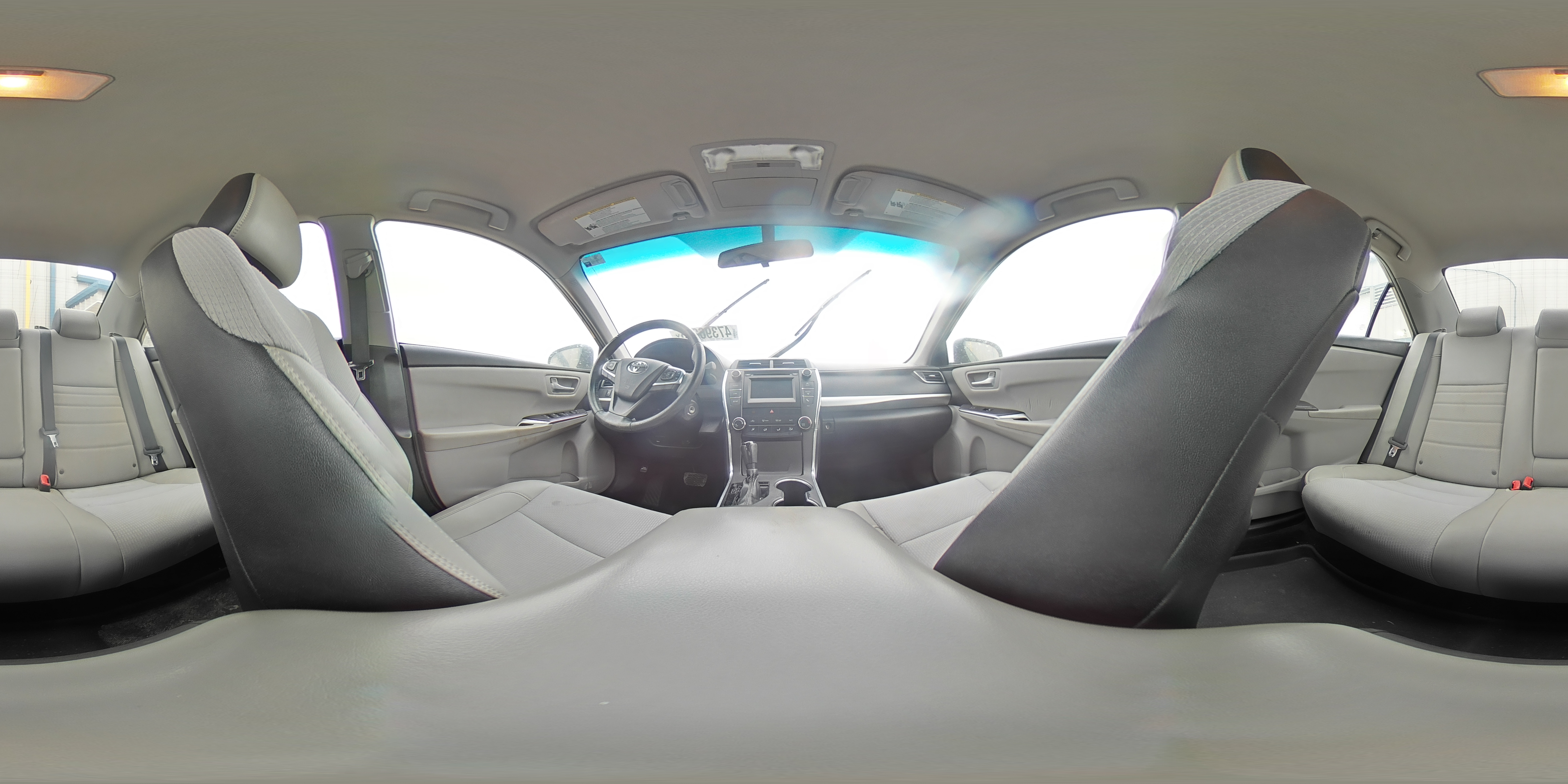 2017 Toyota Camry - Image 12