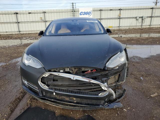  TESLA MODEL S 2015 Чорний