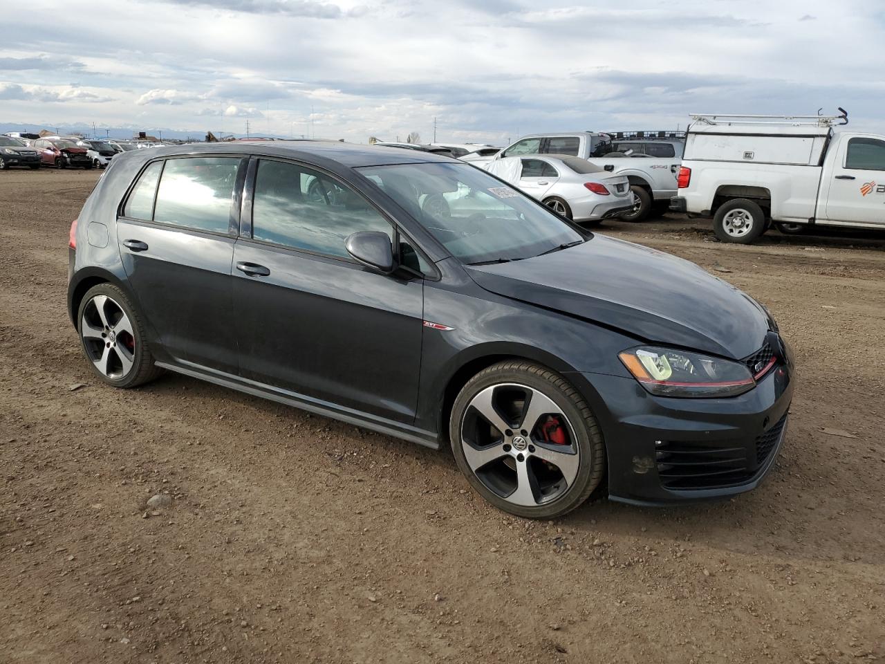 2015 Volkswagen GTI - Image 4