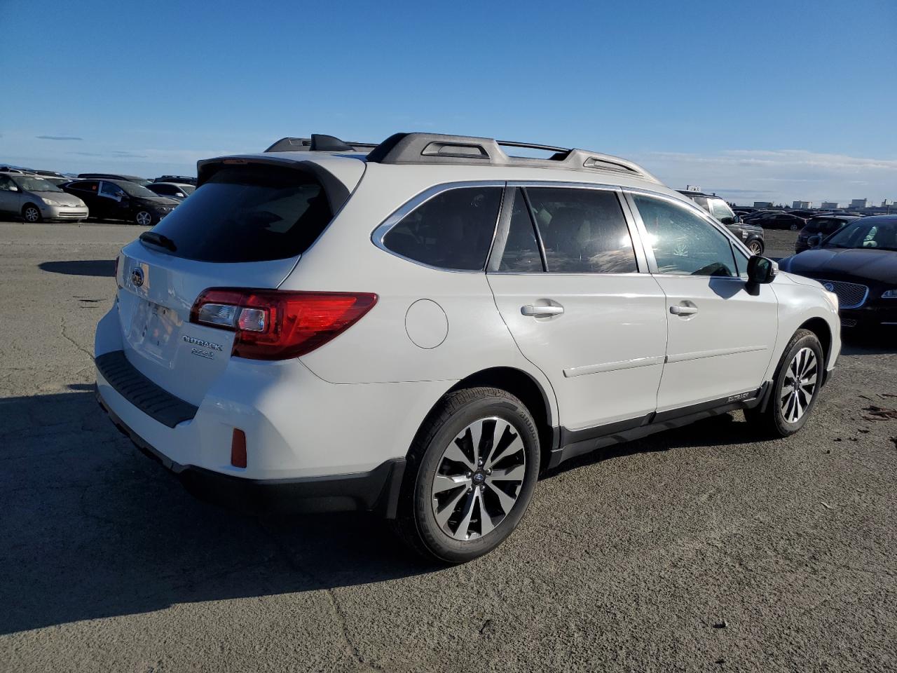 2016 Subaru Outback - Image 3