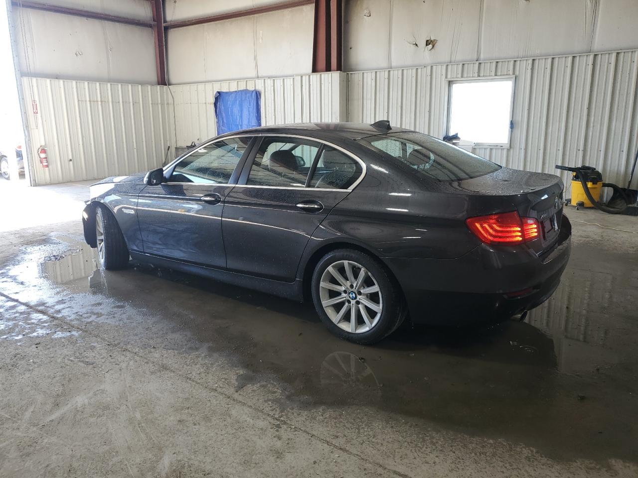 2015 BMW 5er - Image 2
