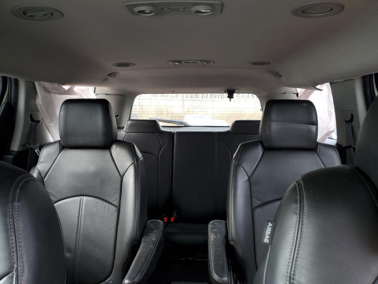 2015 GMC Acadia - Image 10