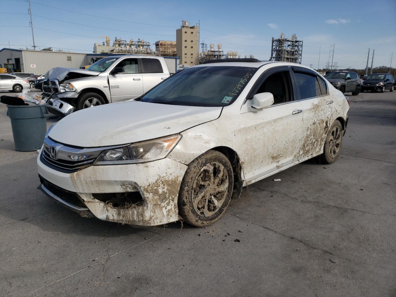 1HGCR2F92GA114348 HONDA ACCORD 2016