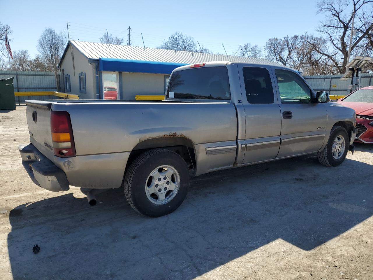 2001 Chevrolet Silverado - Image 3