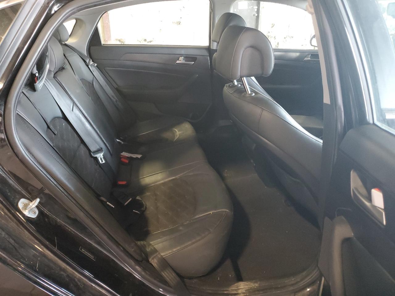 2017 Hyundai Sonata - Image 11