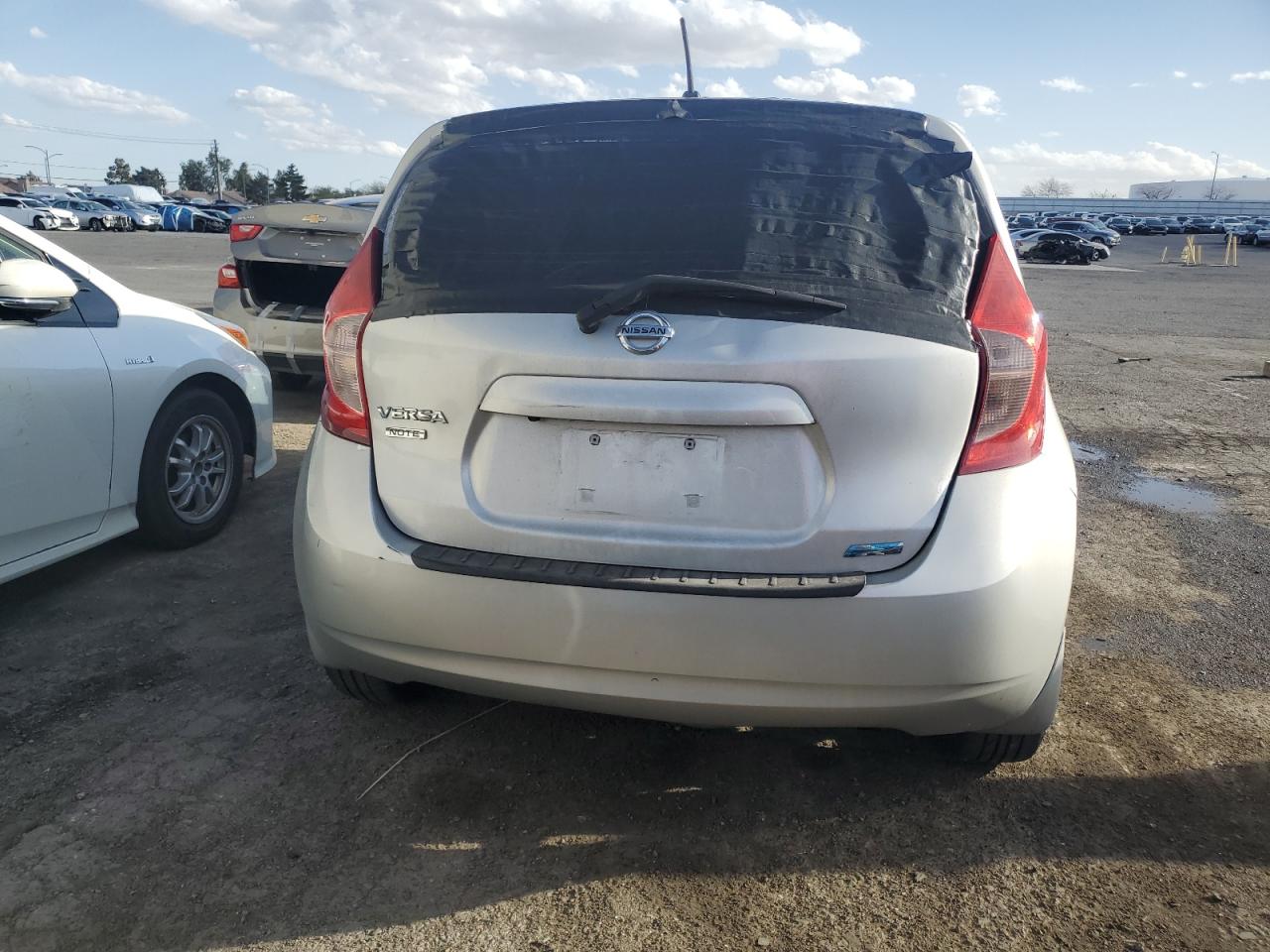 2015 Nissan Versa - Image 6