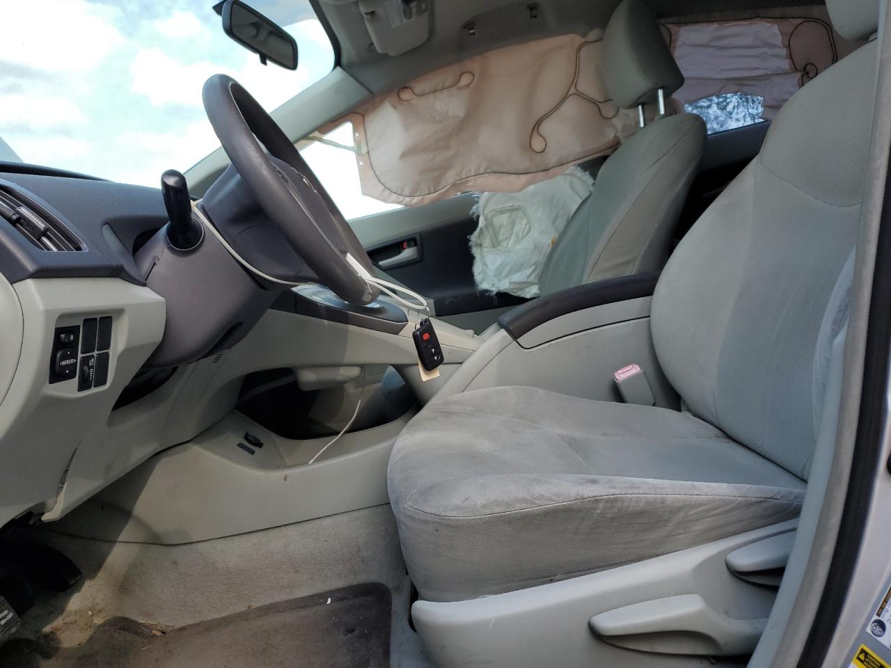 2010 Toyota Prius - Image 7