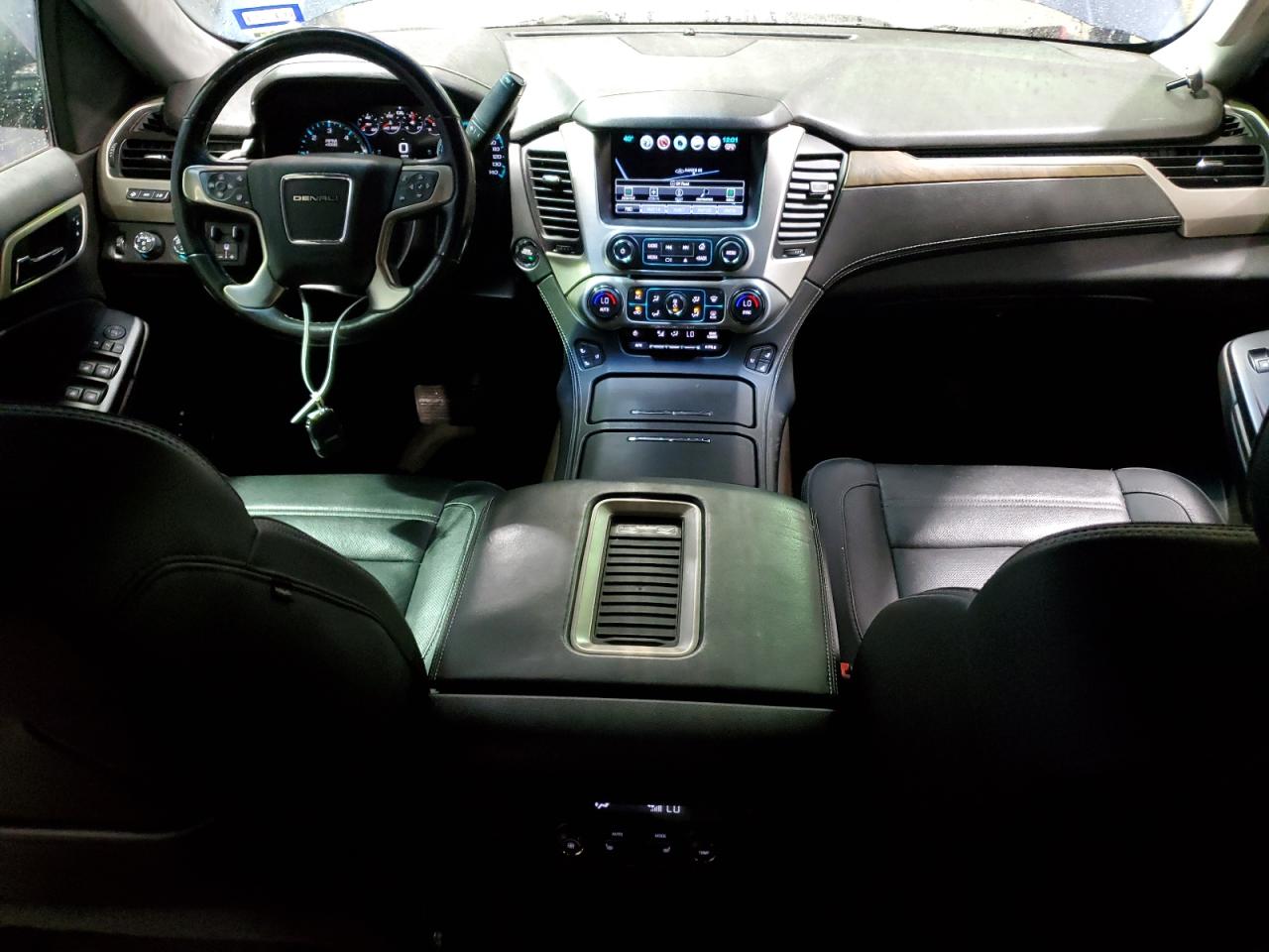 2018 GMC Yukon - Image 8
