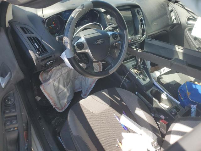 Седаны FORD FOCUS 2014 Серебристый