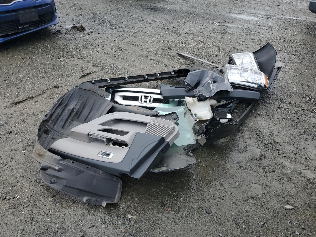 2010 Honda Pilot - Image 13