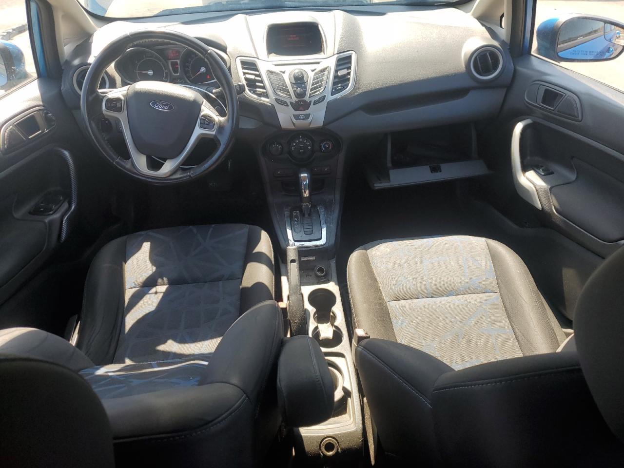 2013 Ford Fiesta - Image 8