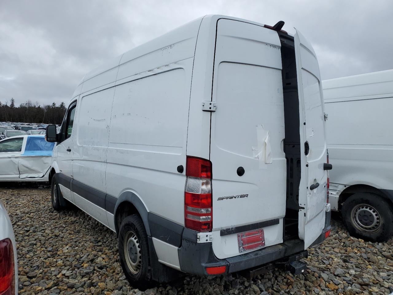 2016 Mercedes-Benz Sprinter - Image 2