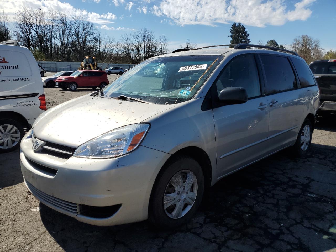 2005 Toyota Sienna Ce na sprzedaż w Portland, OR - Rear End