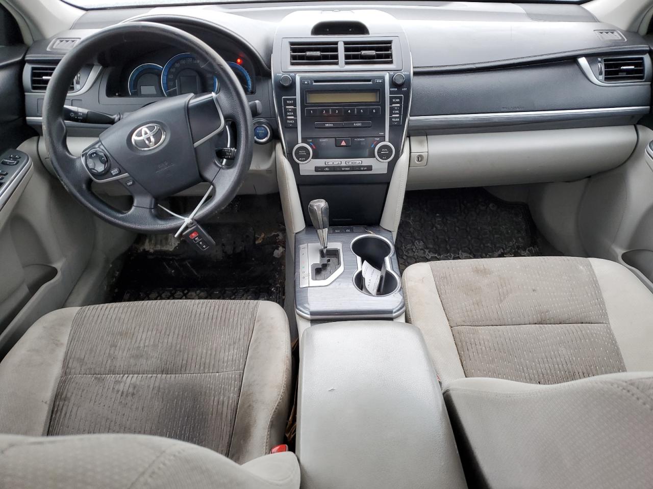 2012 Toyota Camry - Image 8