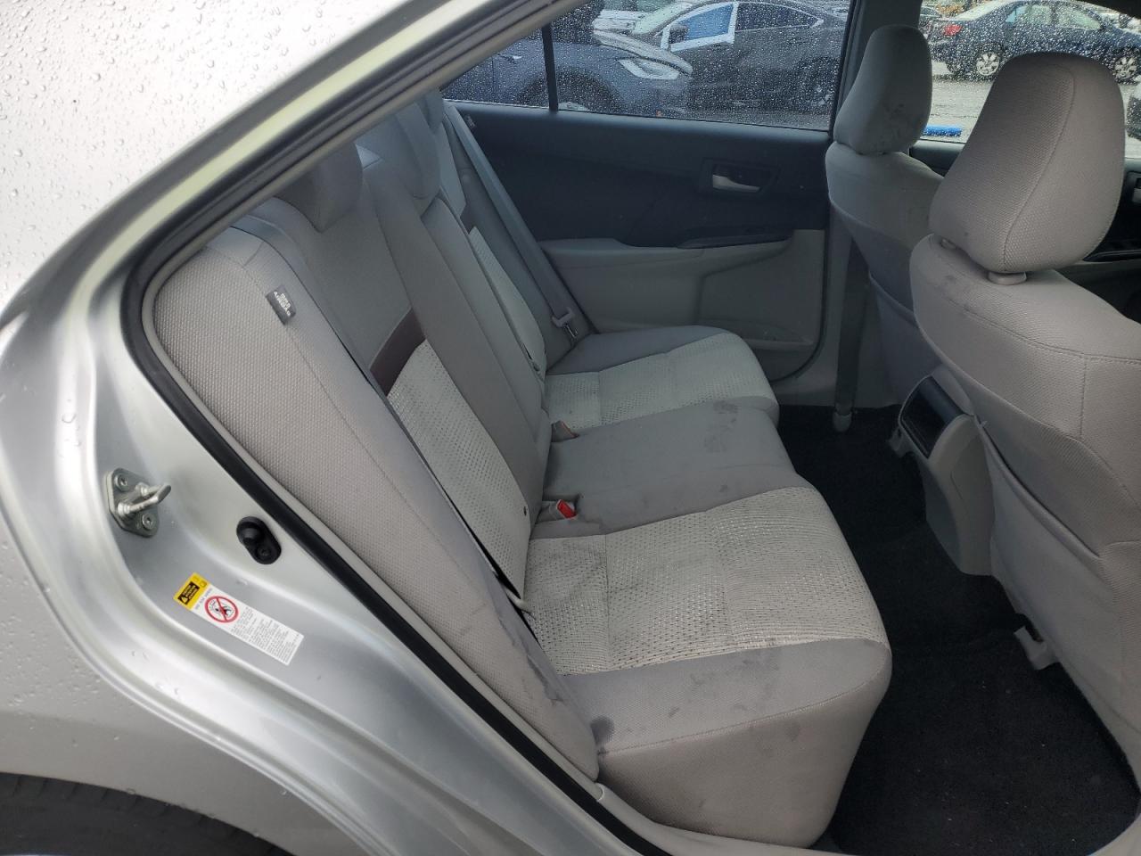 2013 Toyota Camry - Image 10