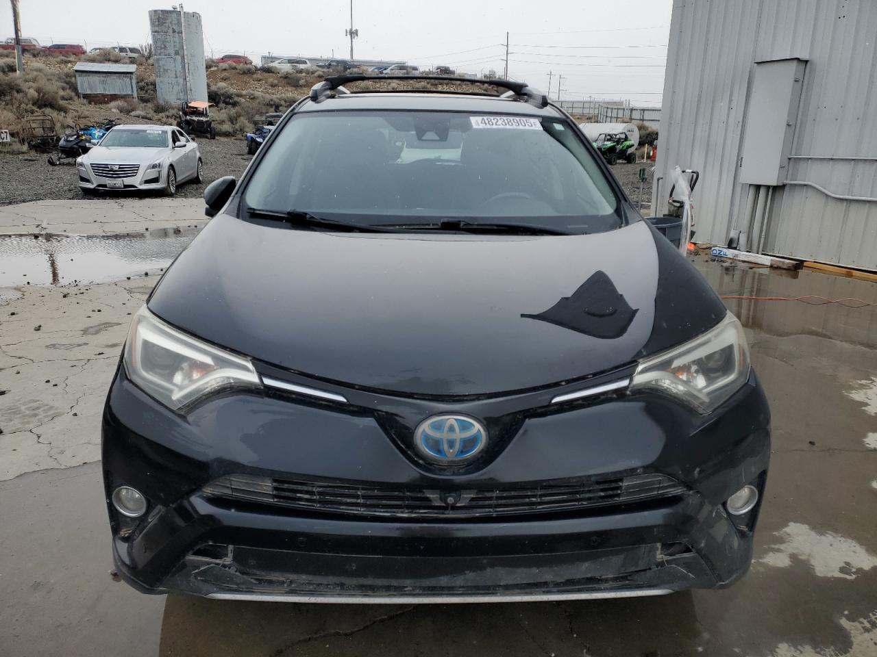 2018 Toyota RAV 4 - Image 5