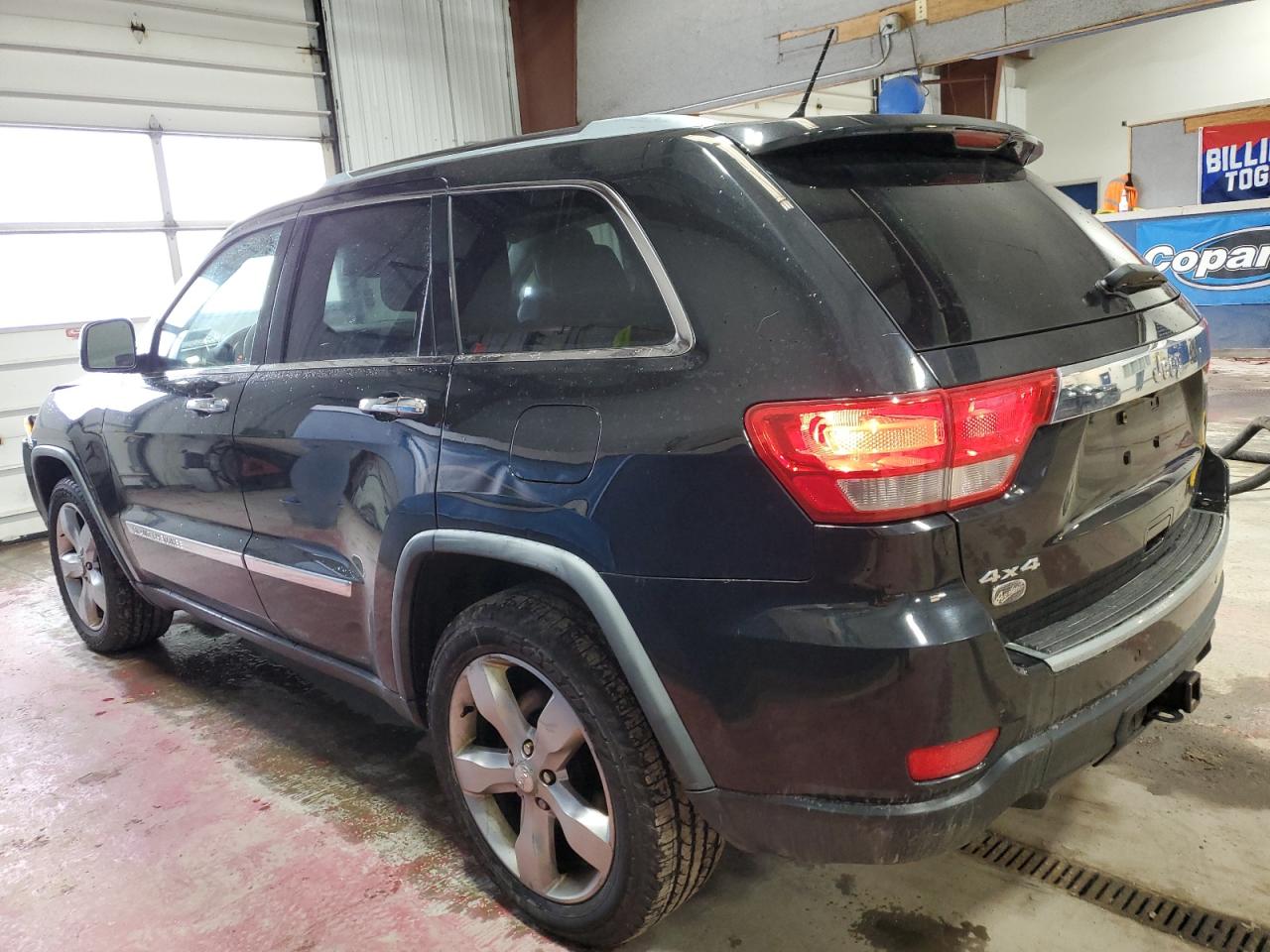 2011 Jeep Grand Cherokee - Image 2