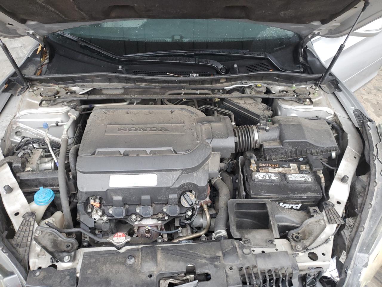 2014 Honda Accord - Image 13