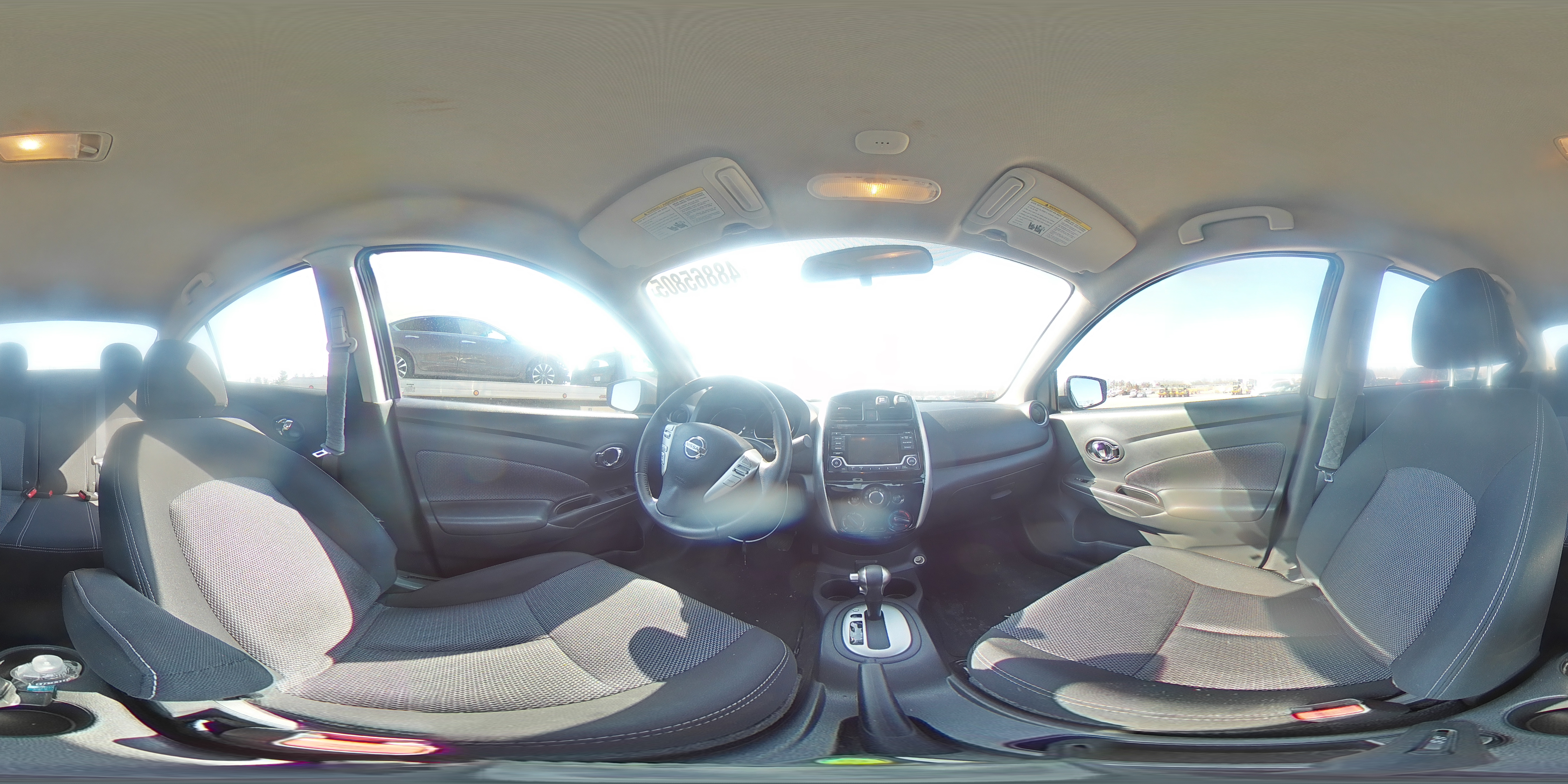 2017 Nissan Versa - Image 12