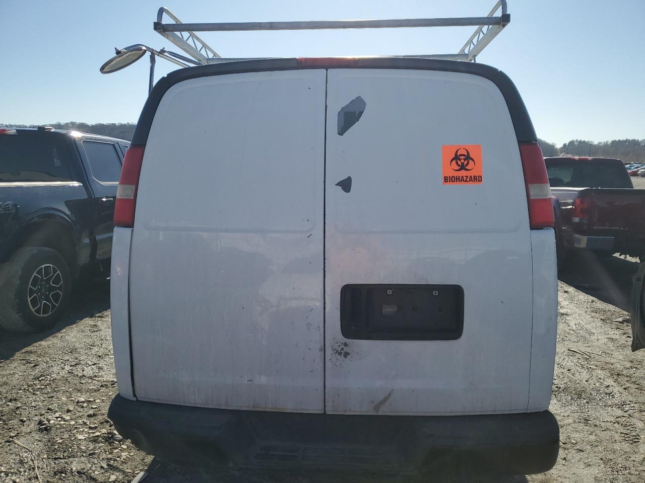 2007 Chevrolet Express - Image 6