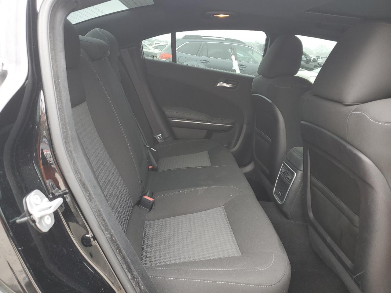 2021 Dodge Charger - Image 10