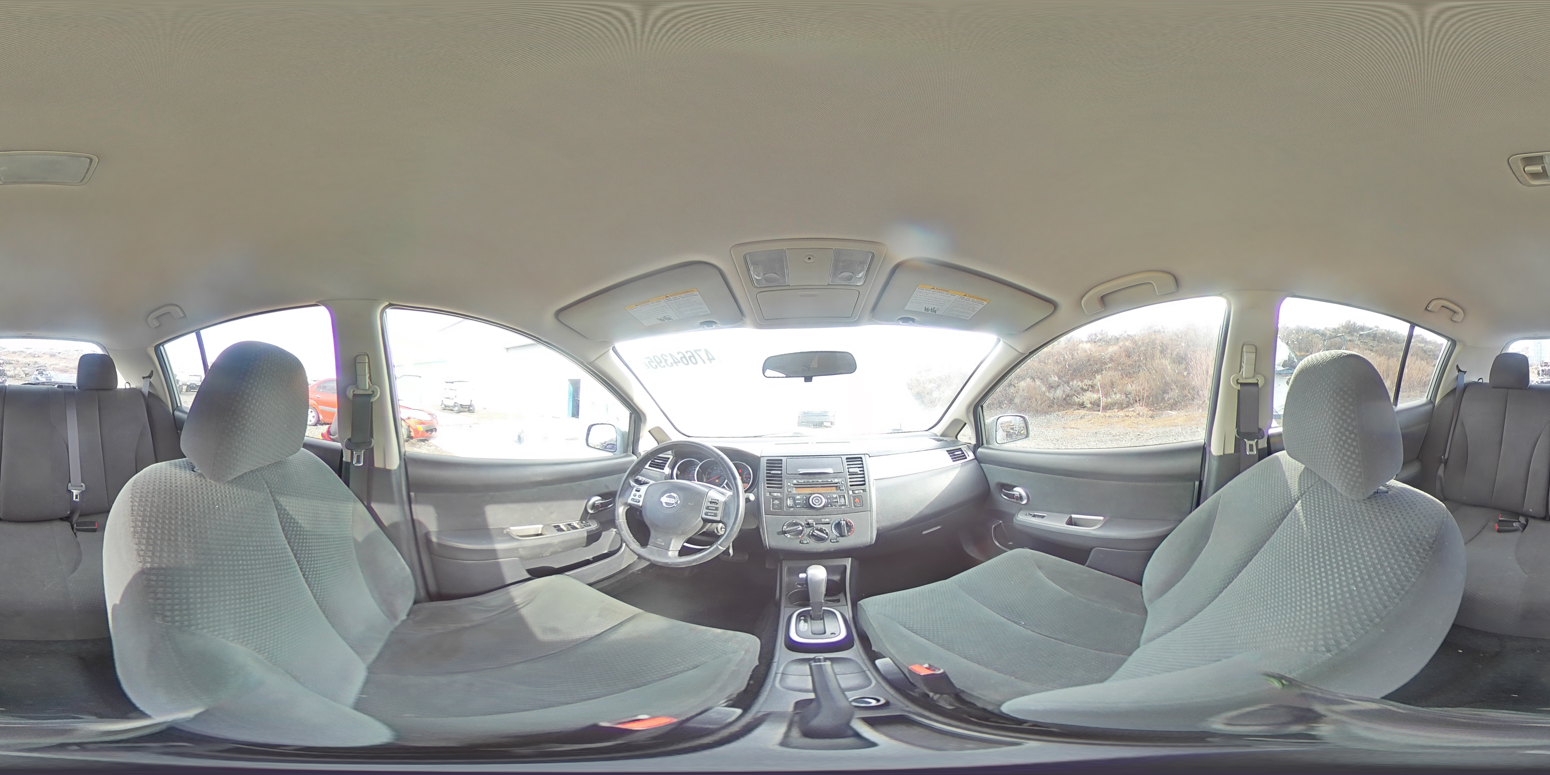 2012 Nissan Versa - Image 14