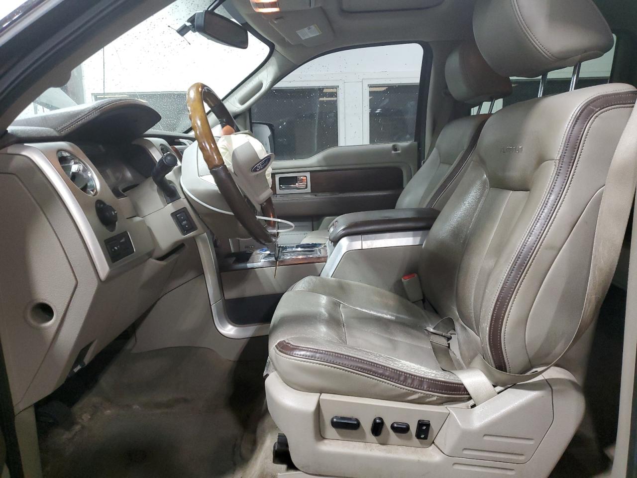 2010 Ford F-150 - Image 7