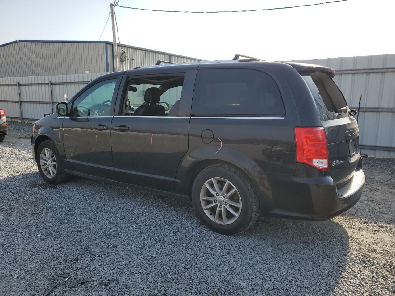 2019 Dodge Caravan - Image 2
