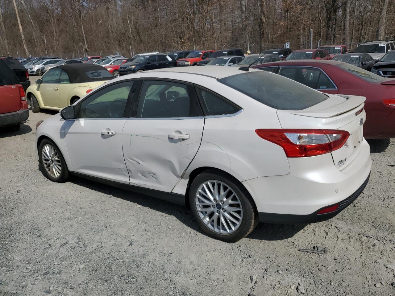 2013 Ford Focus - Image 2
