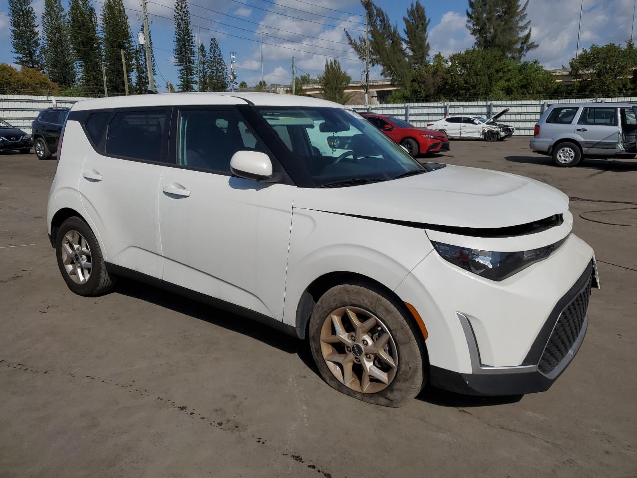 2024 Kia Soul - Image 4