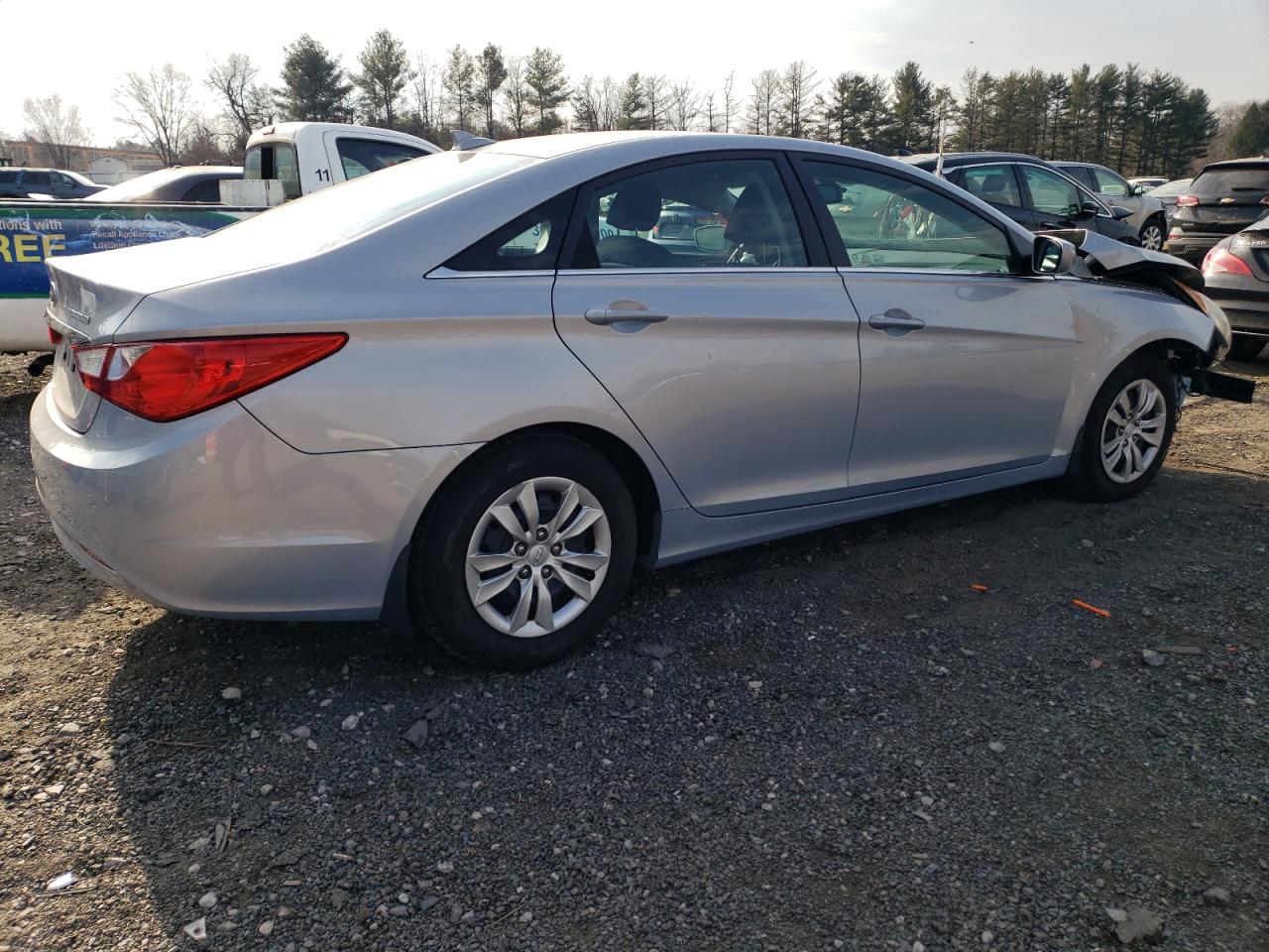 2013 Hyundai Sonata - Image 3