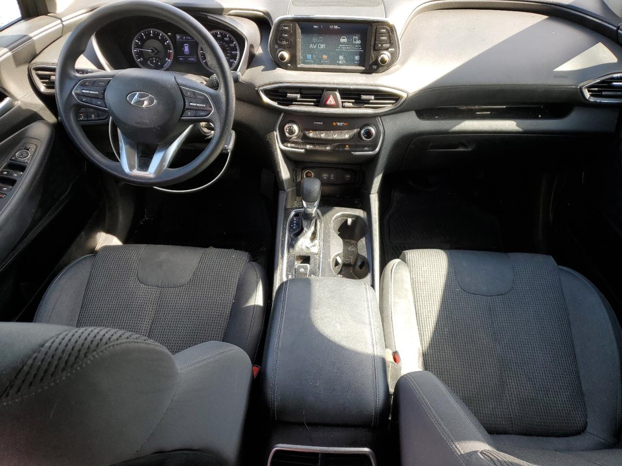 2019 Hyundai Santa Fe - Image 8