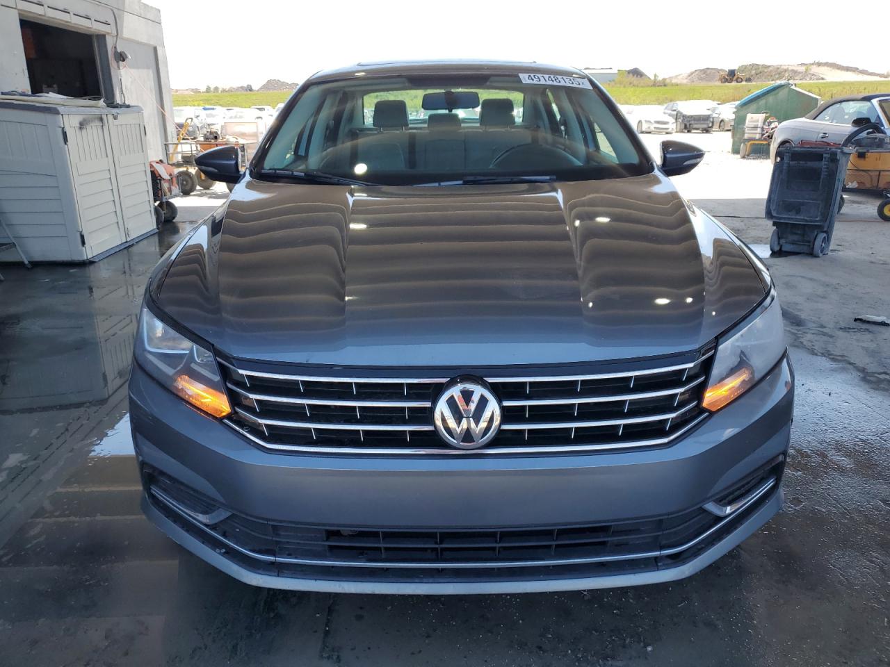 2019 Volkswagen Passat - Image 5