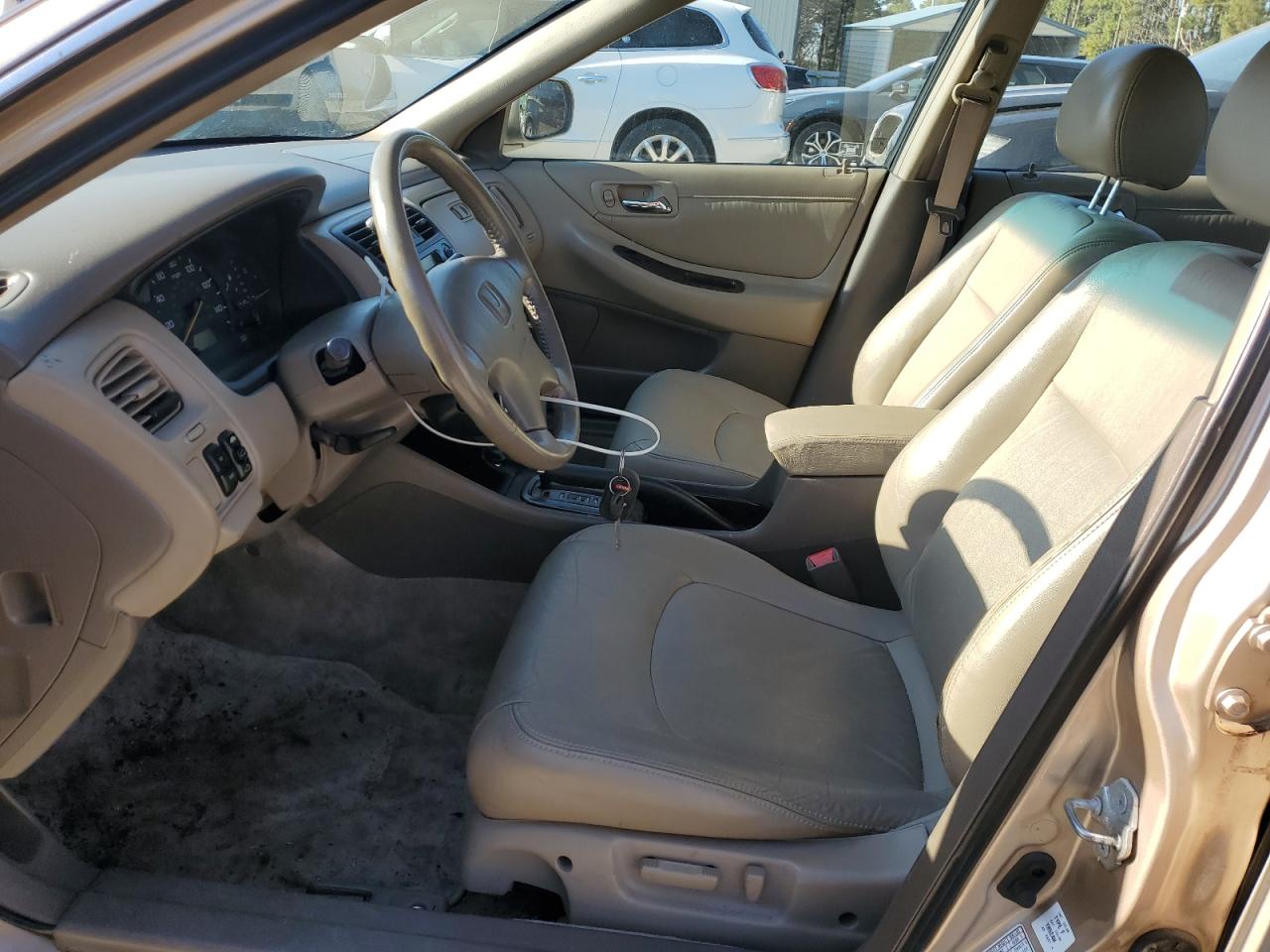 2002 Honda Accord - Image 7
