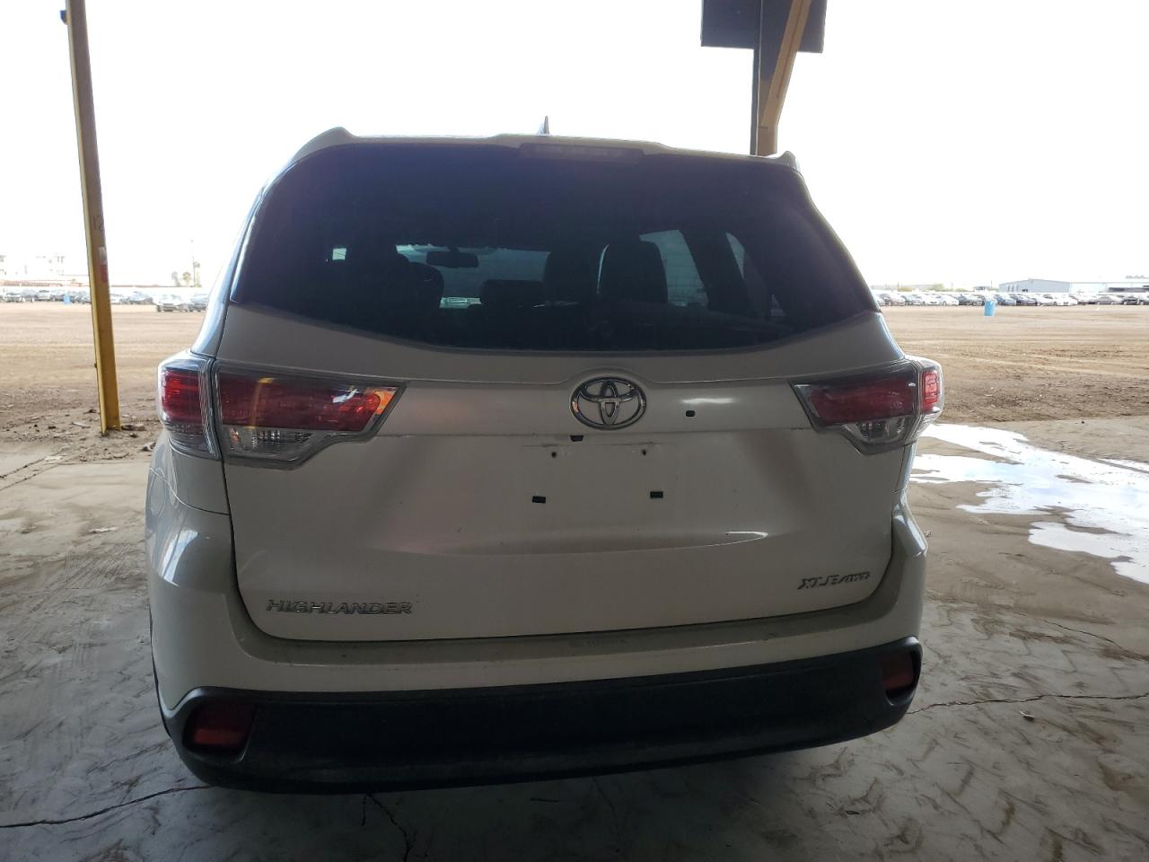 2014 Toyota Highlander - Image 6