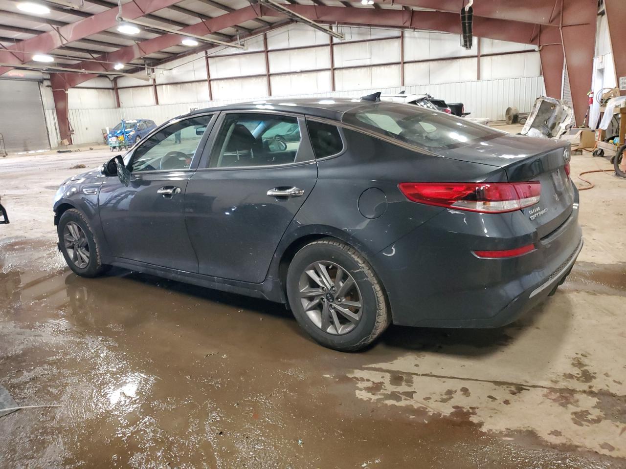 2020 Kia Optima - Image 2