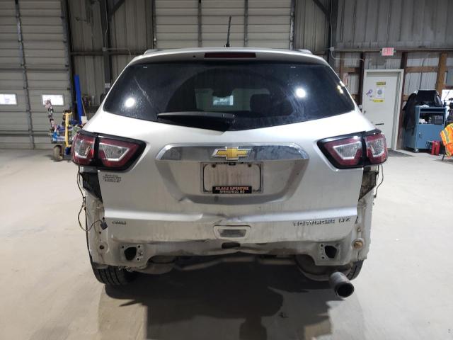  CHEVROLET TRAVERSE 2015 Серебристый