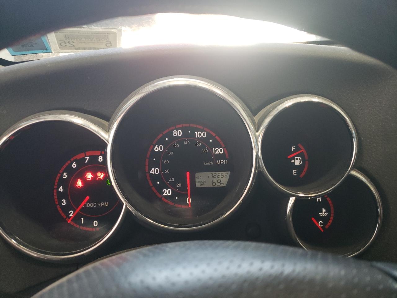 2007 Pontiac Vibe - Image 9