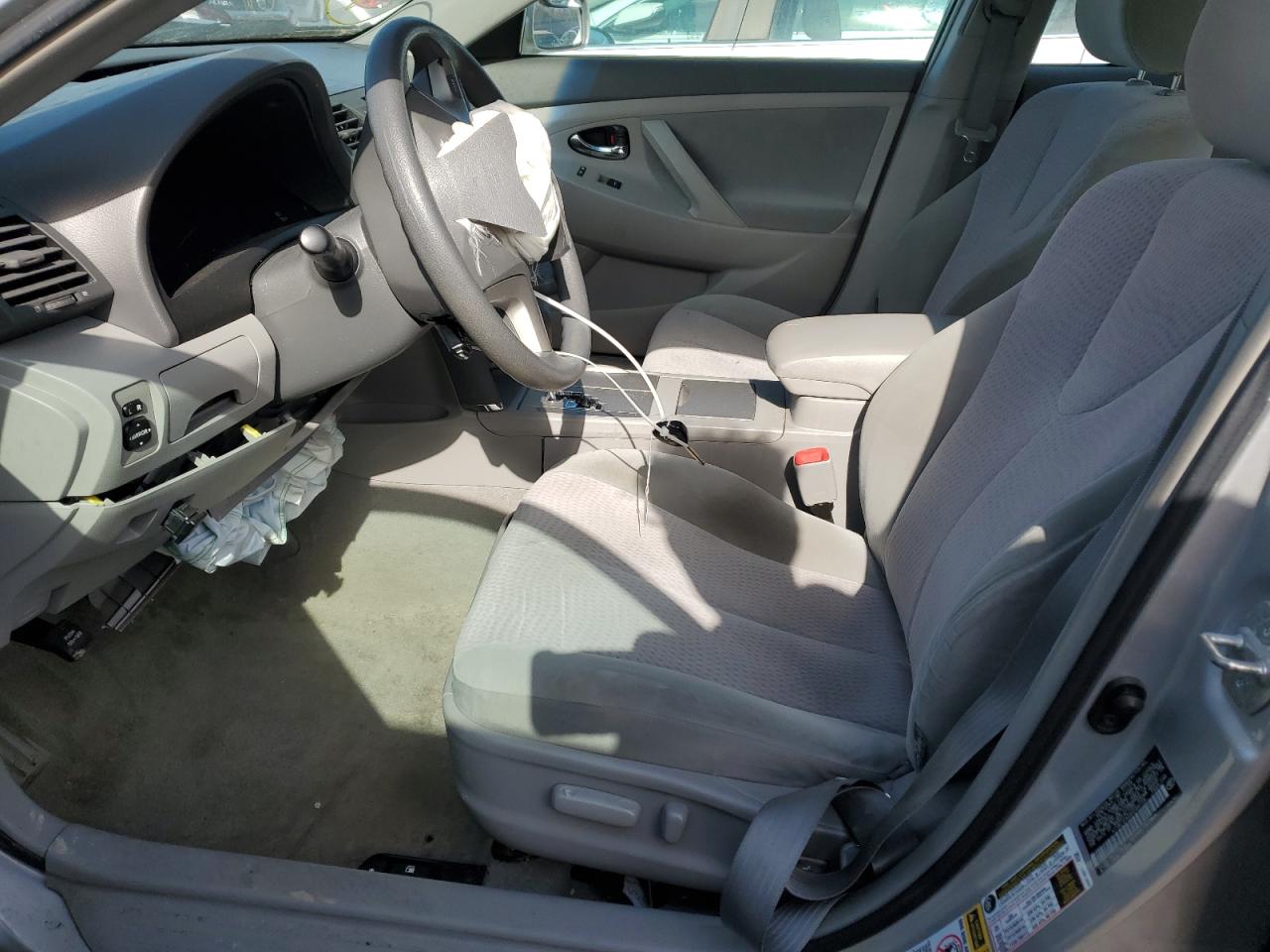 2010 Toyota Camry - Image 7