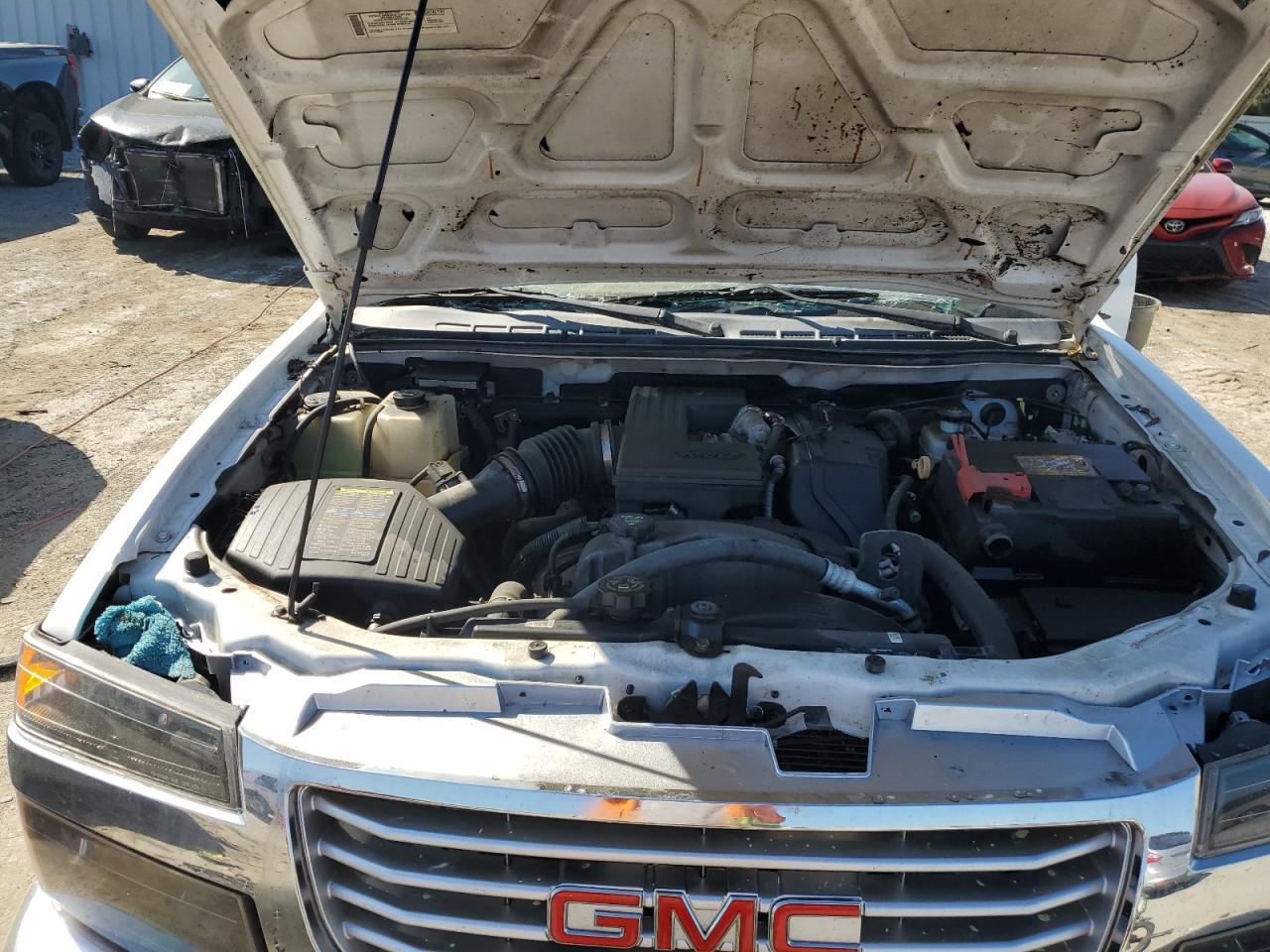 2008 GMC Canyon - Image 11