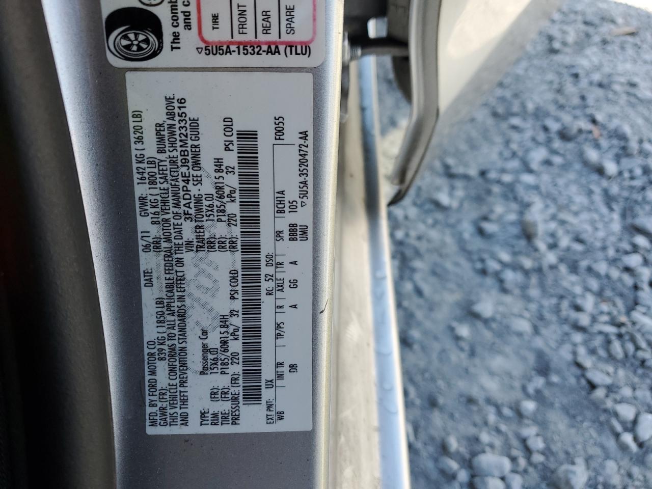 2011 Ford Fiesta - Image 14
