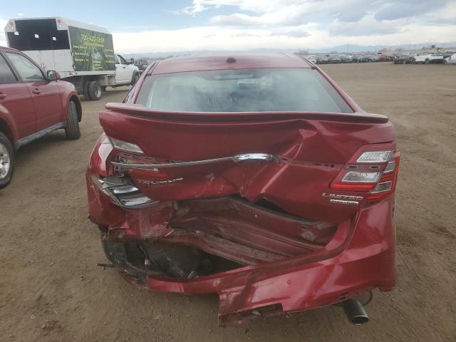 Sedans FORD TAURUS 2015 Czerwony