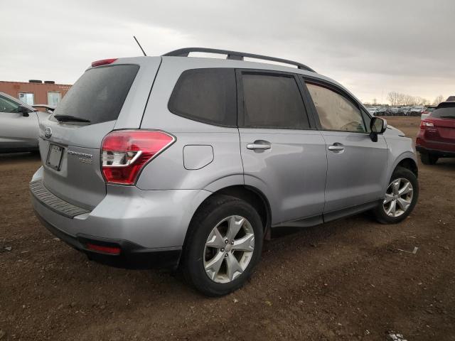  SUBARU FORESTER 2015 Серебристый