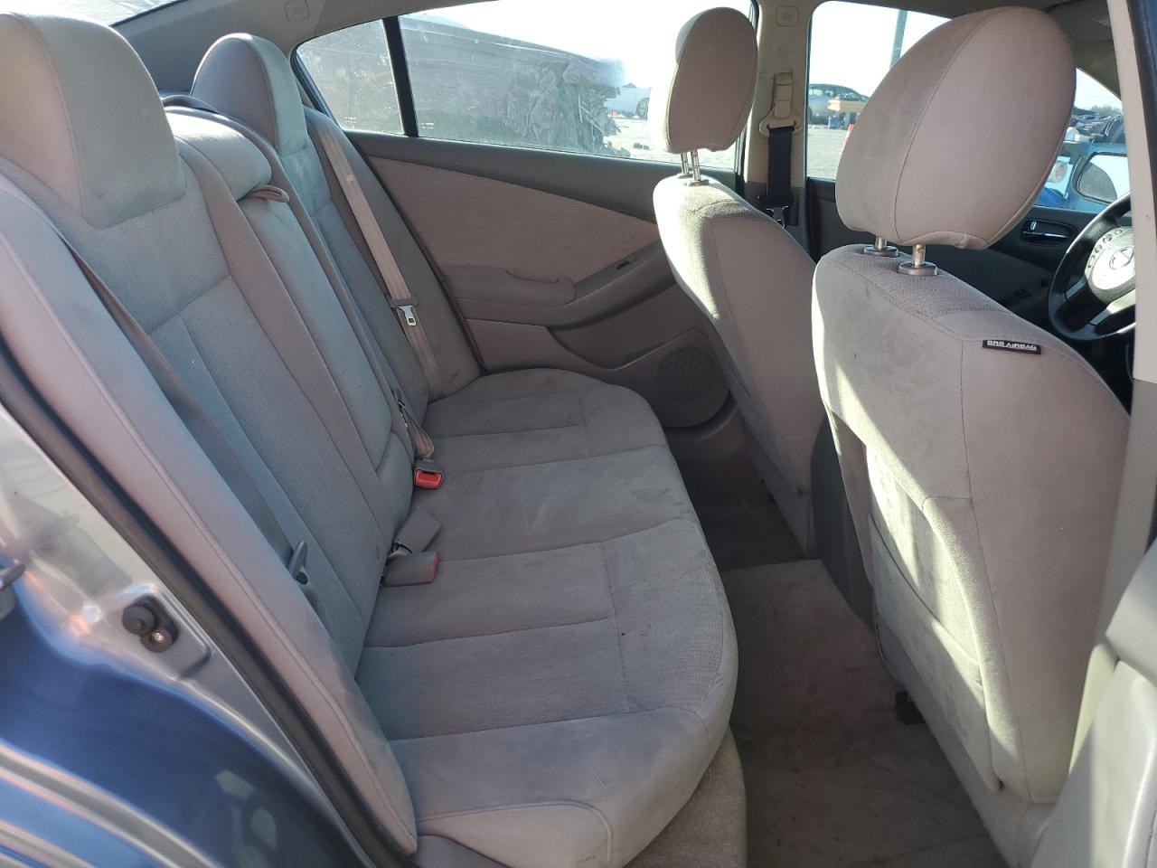 2012 Nissan Altima - Image 10